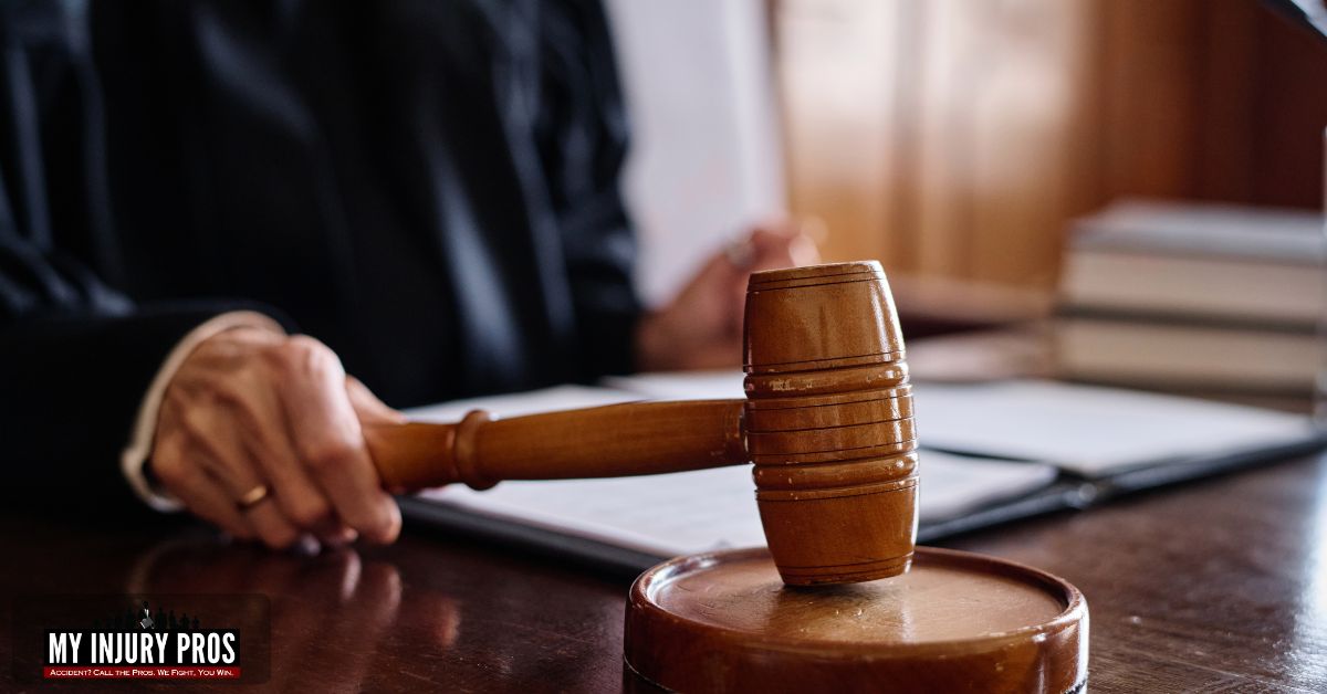 Settling vs. Going to Trial: Key Differences