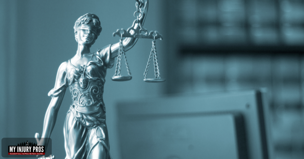 Statue of justice representing exceptions to the California auto accident statute of limitations